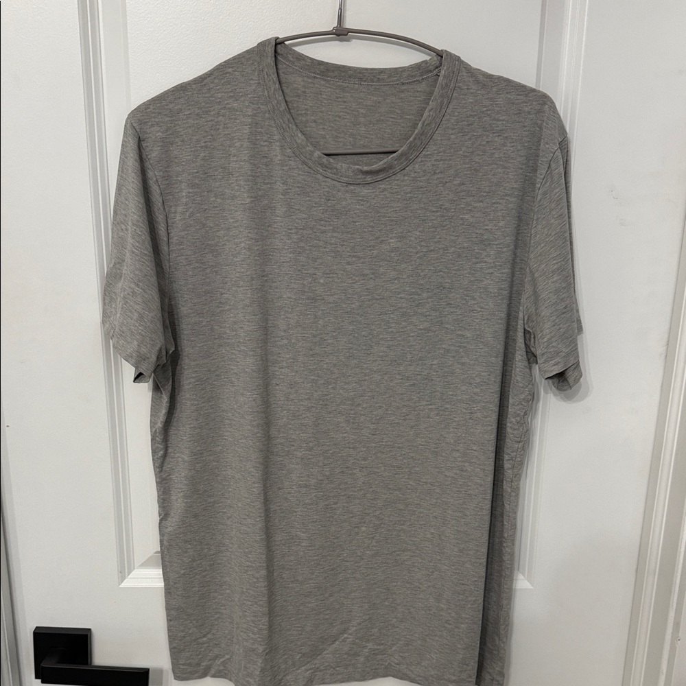 Classic Gray Men's T-Shirt- lululemon classic cotton tee